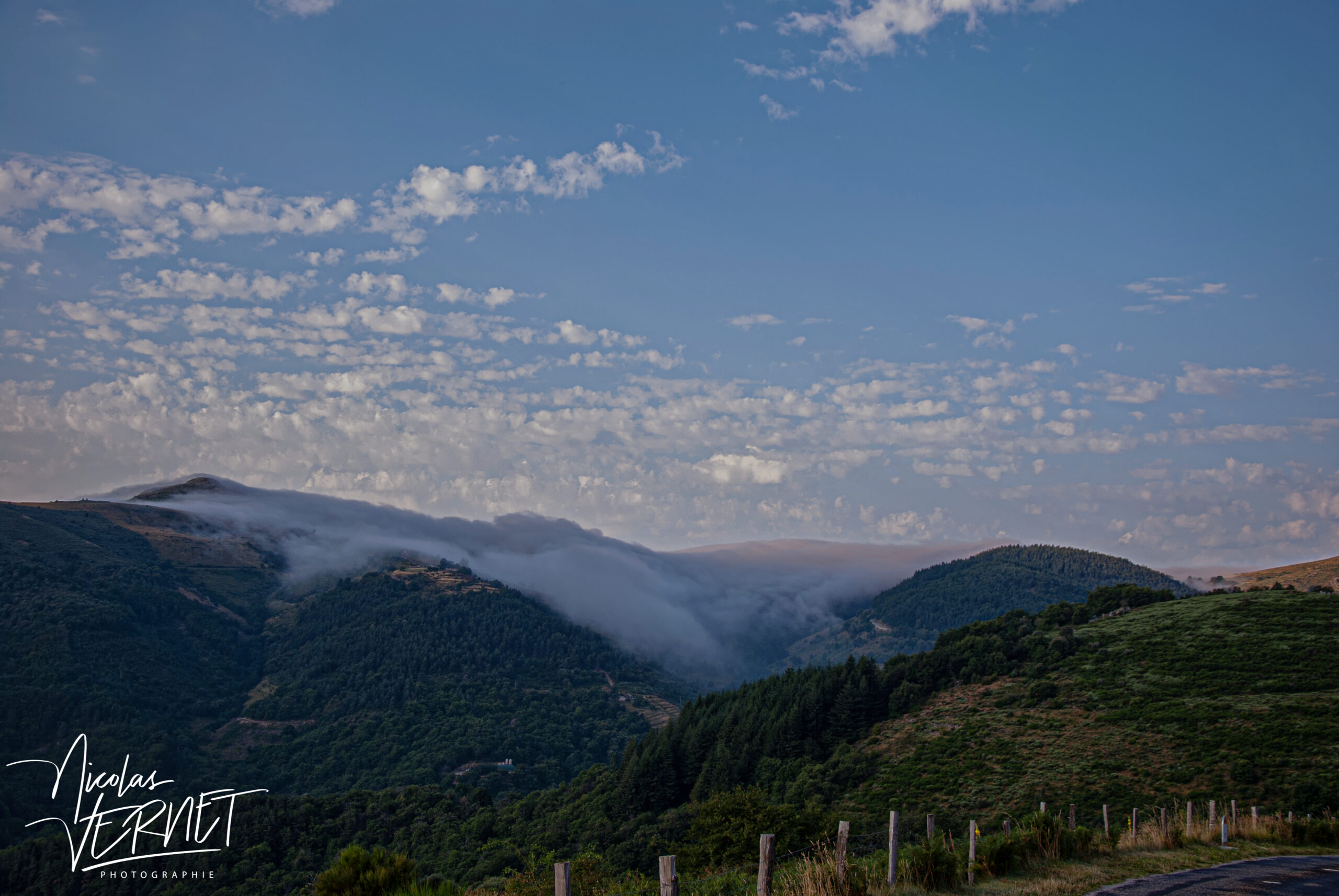 Brouillard sur le Col de la Fayolle, Saint Julien du Gua (Ardèche)