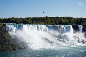 Chutes américaines (American Falls). Niagara Falls, États-Unis