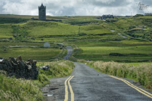 Doonagore Castle (Château de Doonagore), Doolin, Co. Clare, Irlande