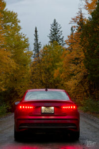 Audi A3 2025, 40 TFSI quattro en automne sur un chemin, Cap-au-Renard, Canada