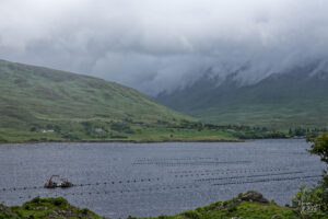 Fermes mytilicoles du fjord de Killary, Derrynacleigh, Co. Galway, Irlande