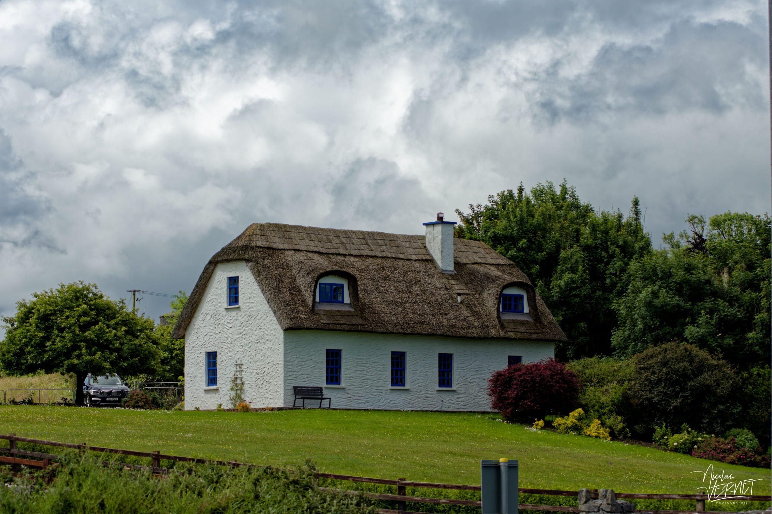 Cottage irlandais traditionnel à toit de chaume, Kinvarra, Co. Galway, Irlande