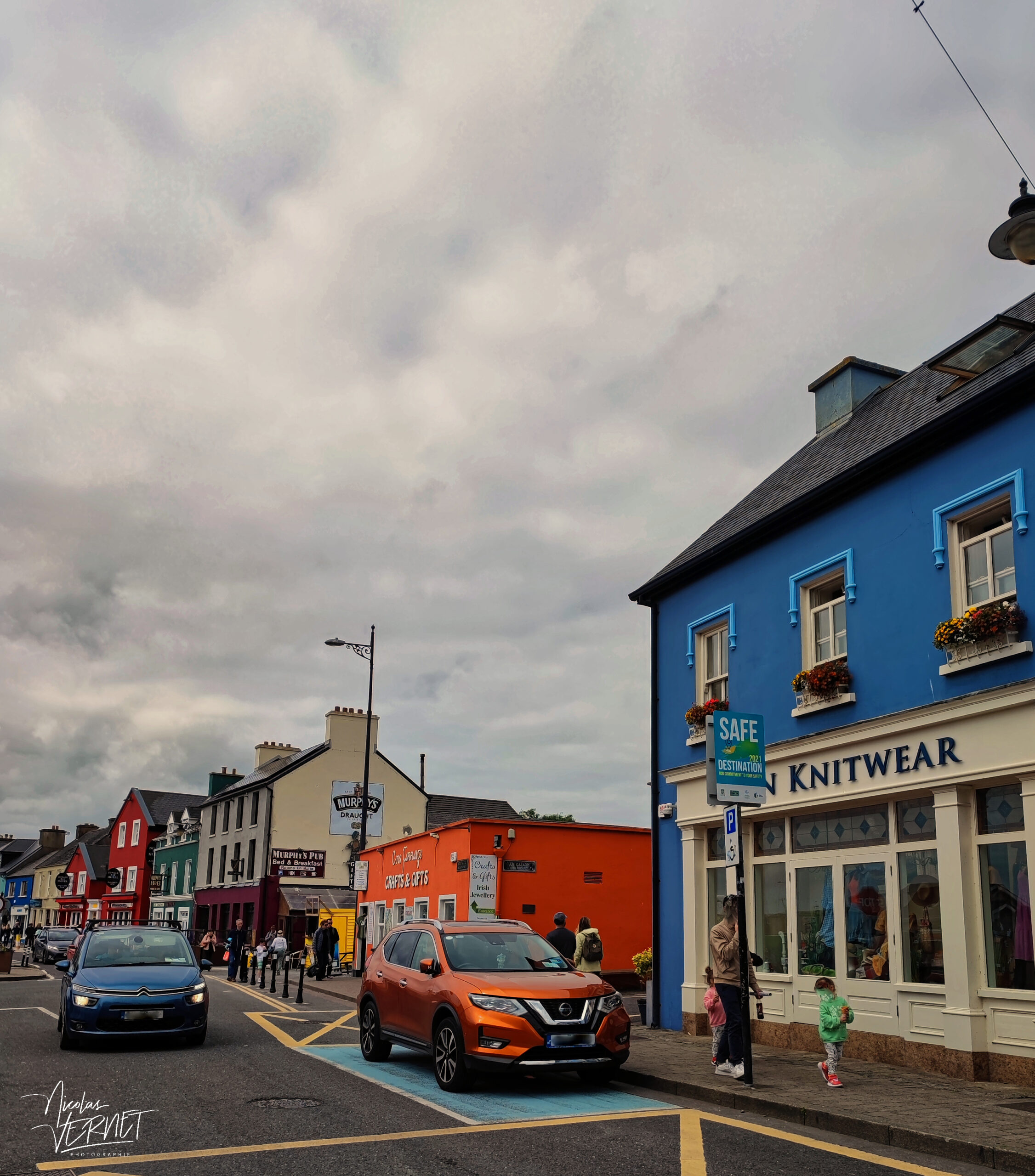 Façades colorées de Strand Street, Dingle, Co. Kerry, Irlande