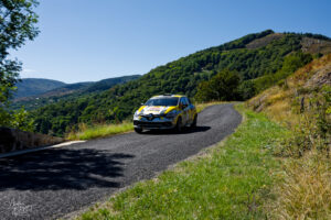 Journée d’essais avec CHL SPORT AUTO, Saint Pierreville (Ardèche) - Éric Filippi et Dumè Savignoni, Renault Clio IV RS R3T
