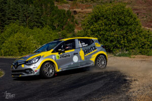 Journée d’essais avec CHL SPORT AUTO, Saint Pierreville (Ardèche) - Éric Filippi et Dumè Savignoni, Renault Clio IV RS R3T